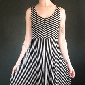 Anthropologie Puella Stripe Maxi Dress